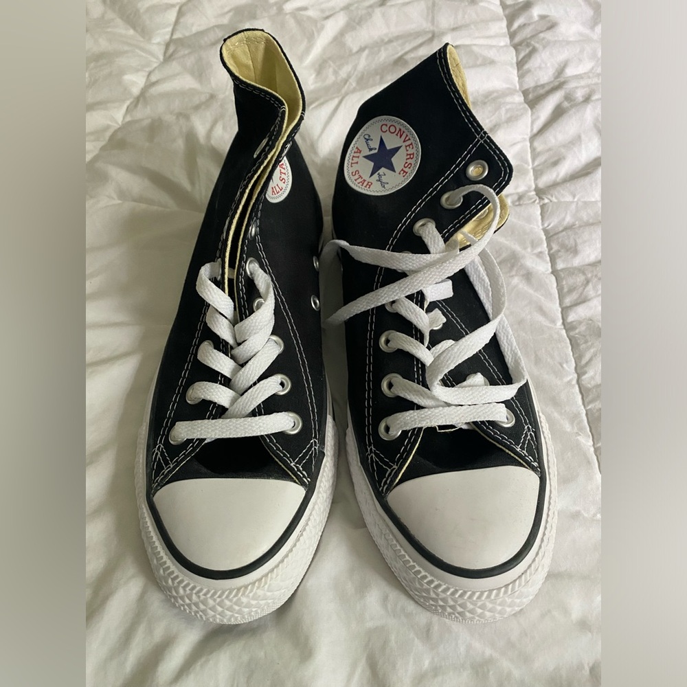 Converse Chuck Taylor Sneakers